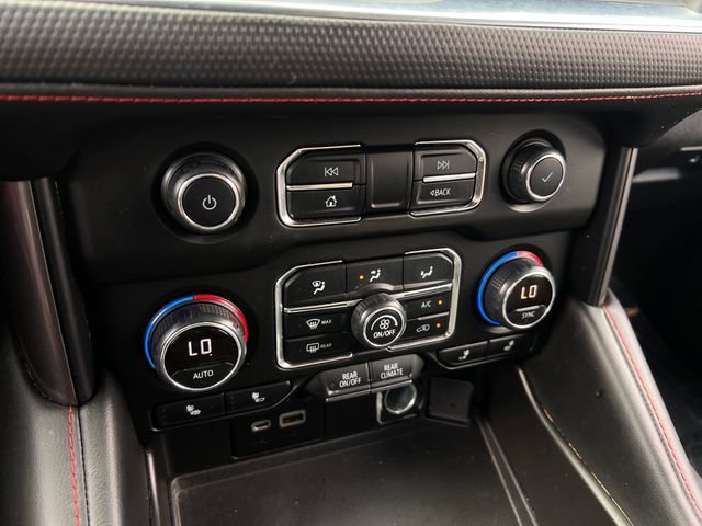 2021 Chevrolet Suburban RST