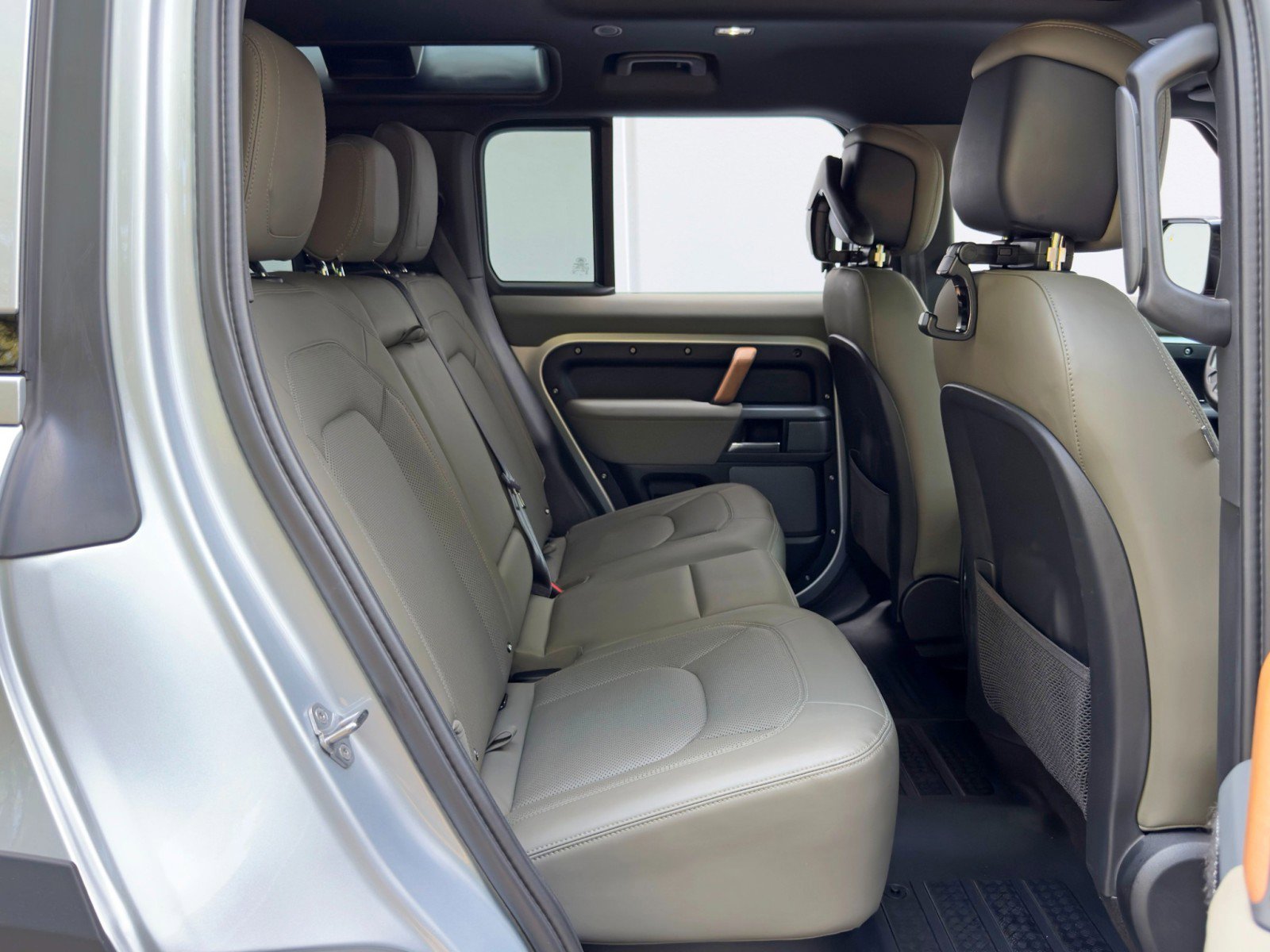 2023 Land Rover Defender 110 X