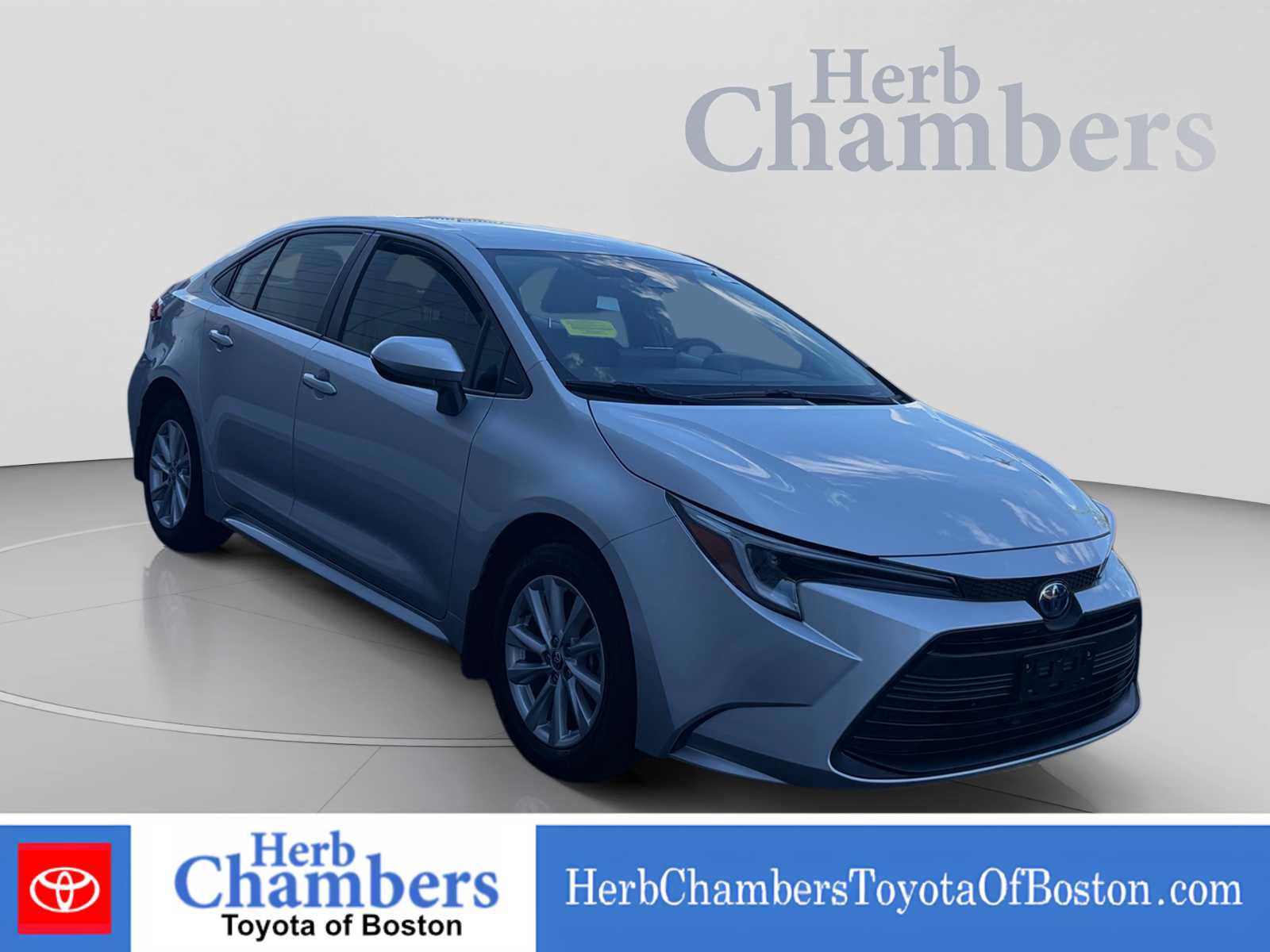 Used 2023 Toyota Corolla LE w/ LE Convenience Package