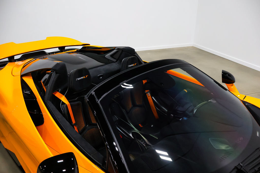 Used 2022 McLaren 765LT photo 85