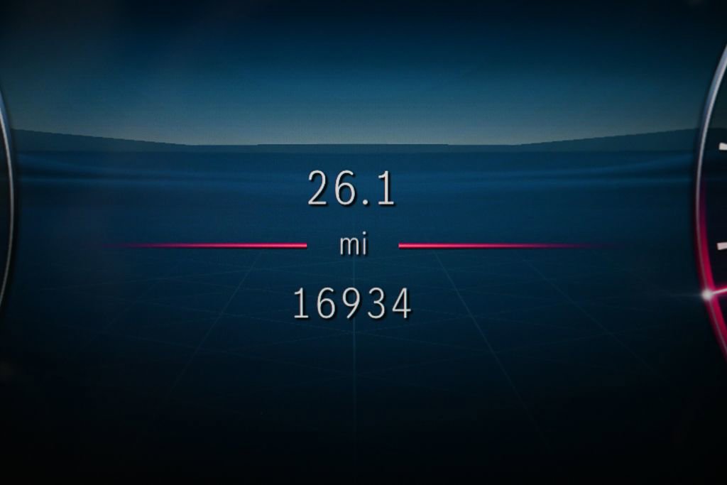 2025 Mercedes-Benz E 350 4MATIC Sedan