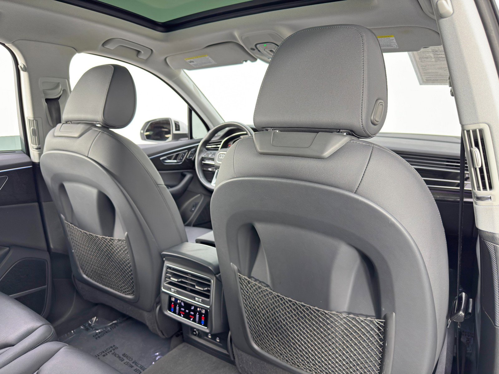 2022 Audi Q7 Premium Plus