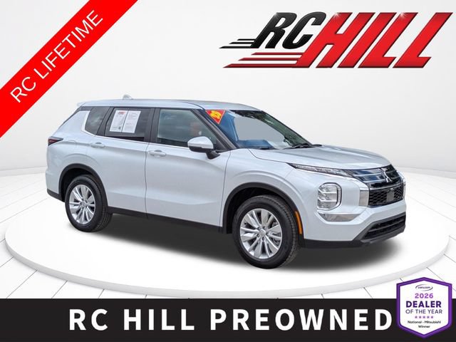 Used 2025 Mitsubishi Outlander ES