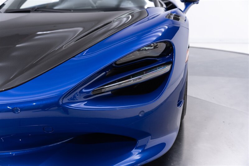 Used 2024 McLaren 750S Spider photo 21