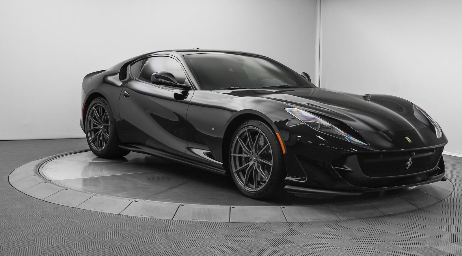 2018 Ferrari 812 Superfast RWD