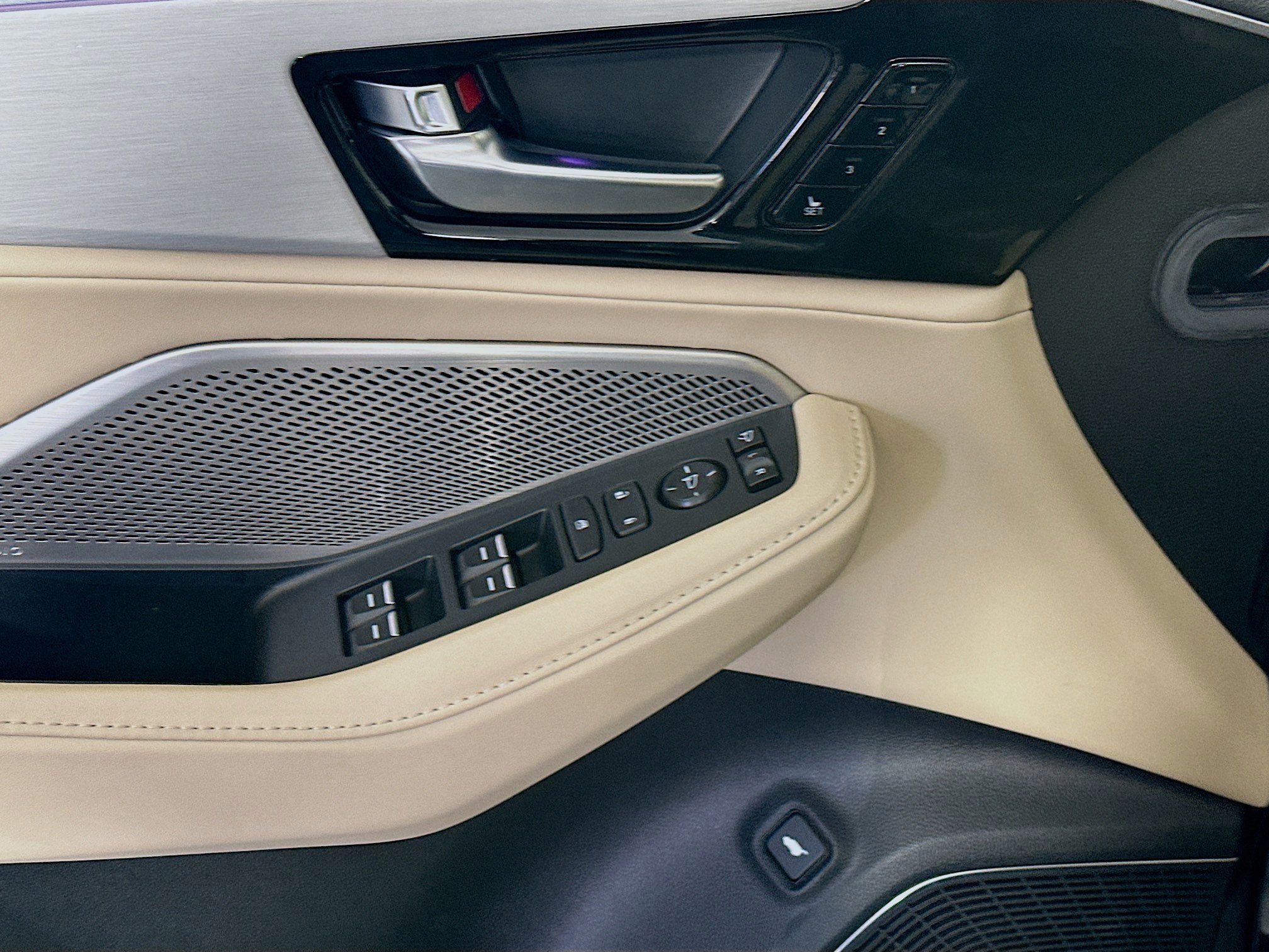 2024 Acura MDX SH-AWD w/ Technology Package