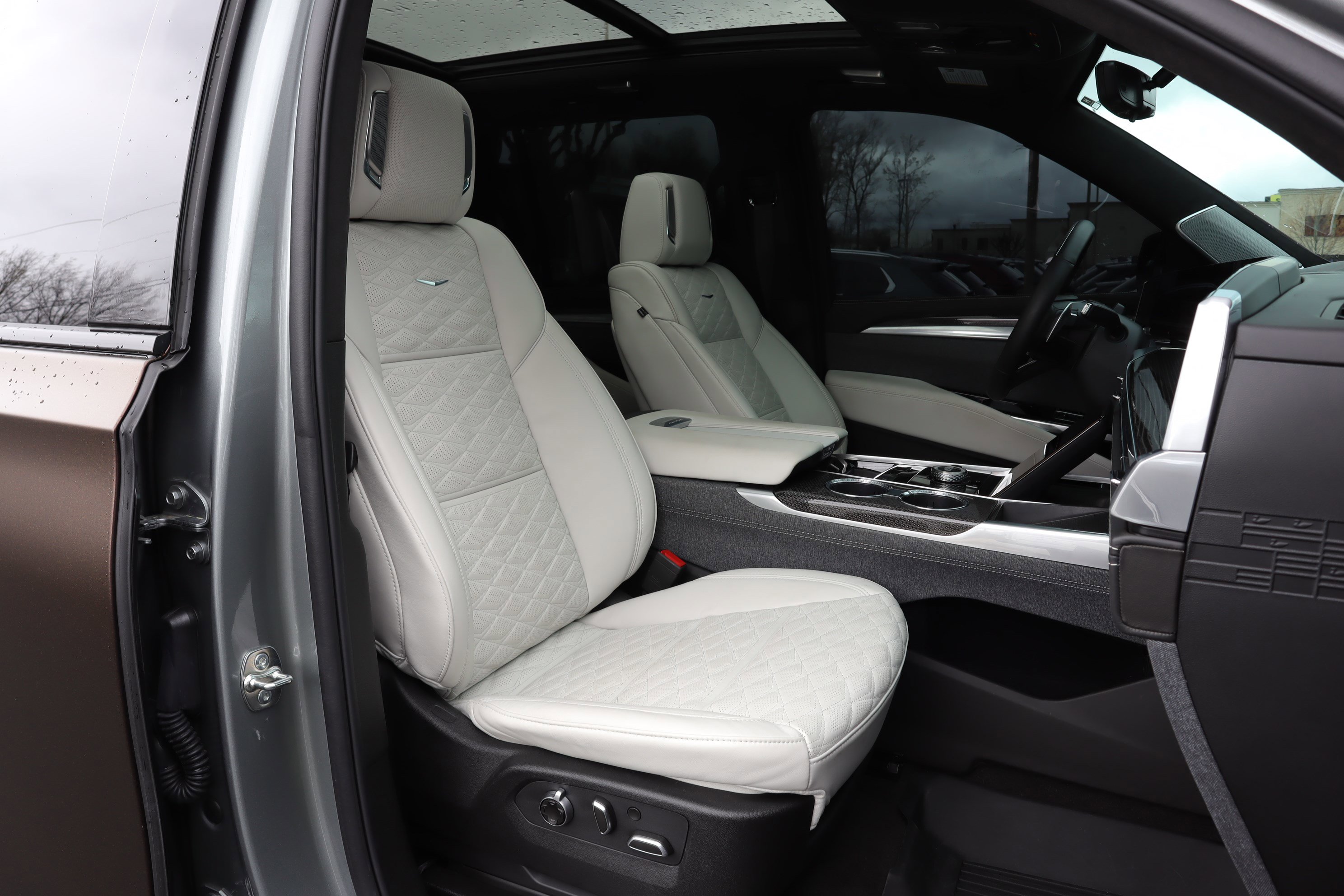 2025 Cadillac Escalade V