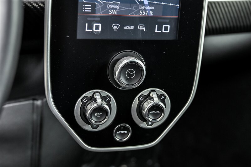 Used 2019 McLaren Senna photo 39