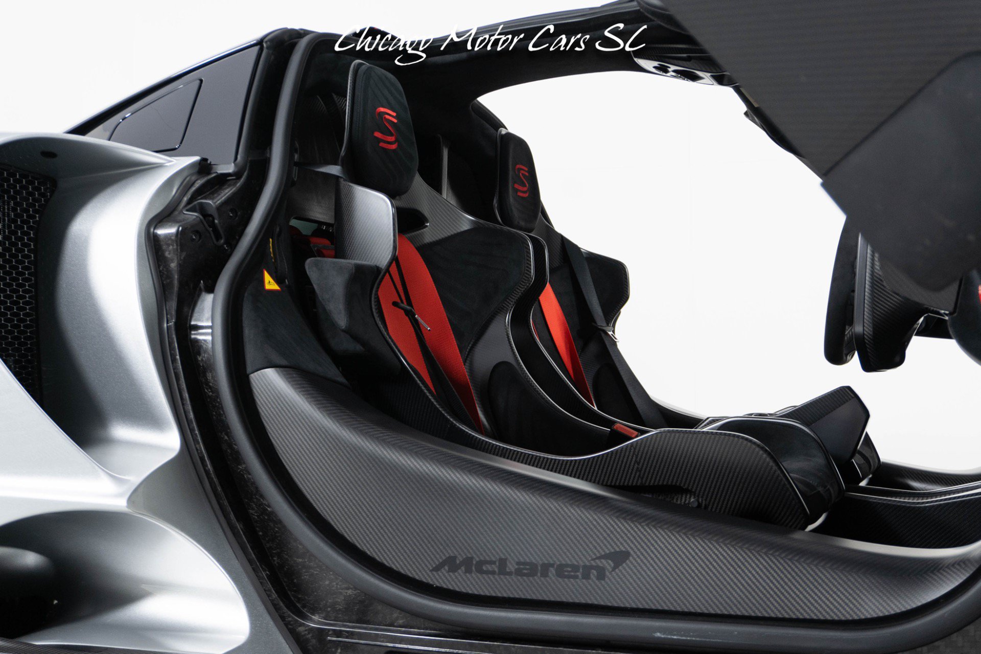 Used 2019 McLaren Senna photo 40