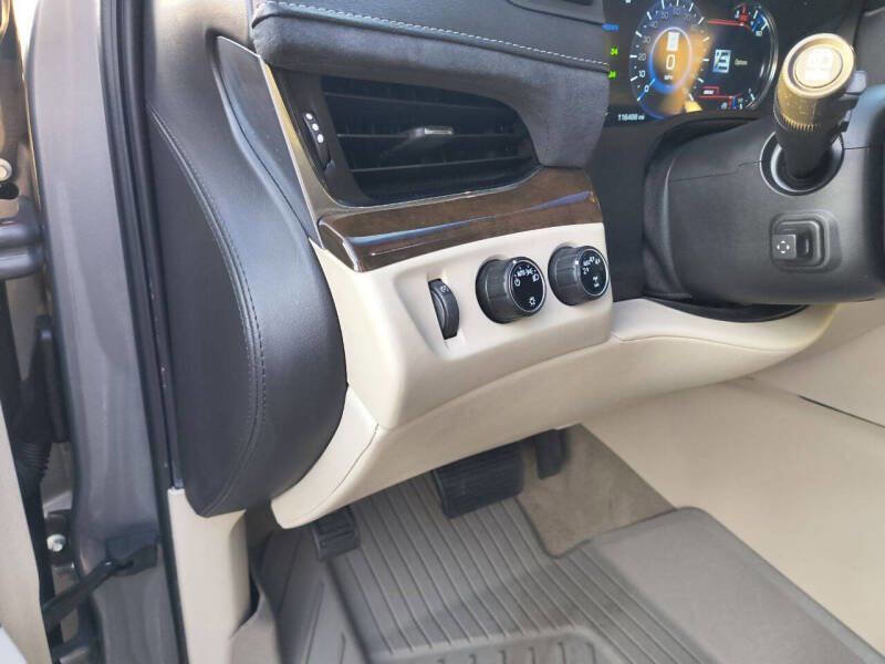 2018 Cadillac Escalade Luxury