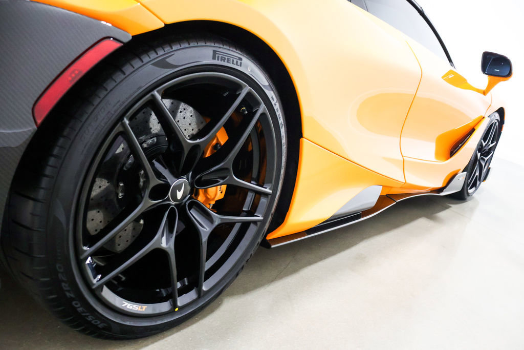 Used 2022 McLaren 765LT photo 37