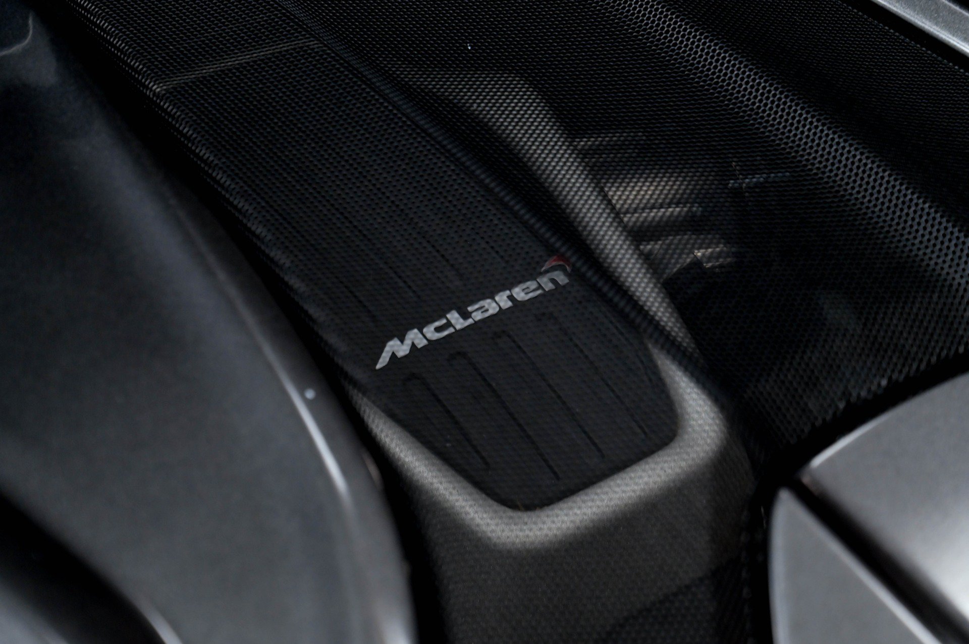 Used 2019 McLaren 600LT photo 41