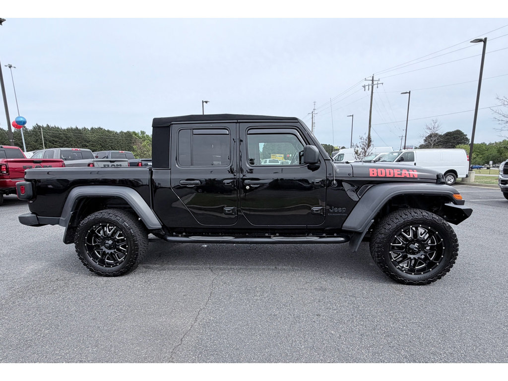 2020 Jeep Gladiator Sport