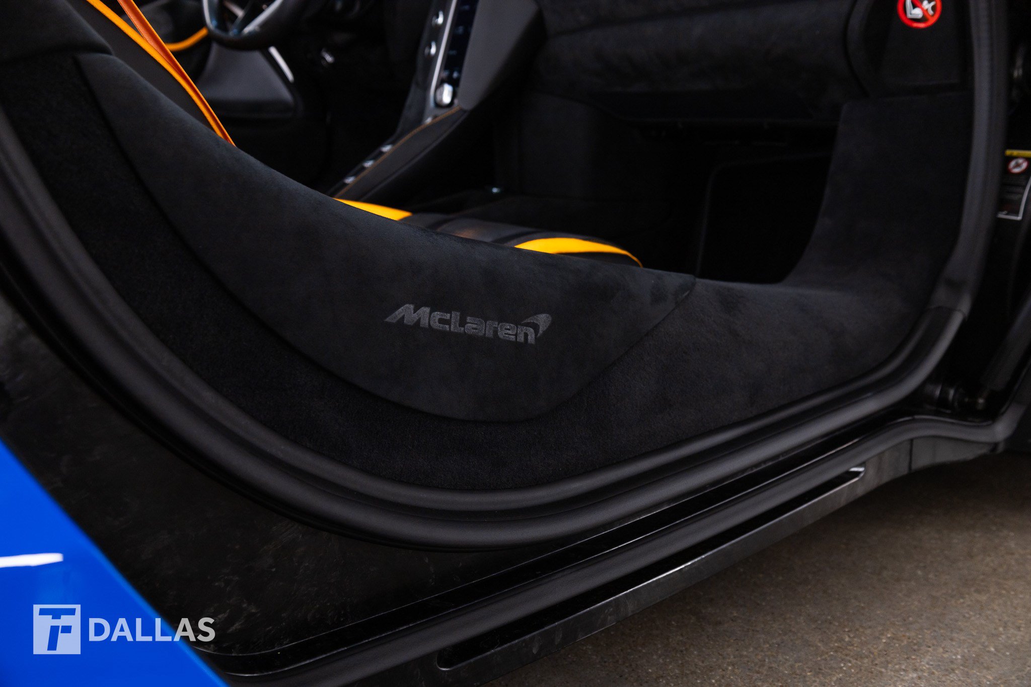 Used 2027 McLaren 750S Spider photo 33
