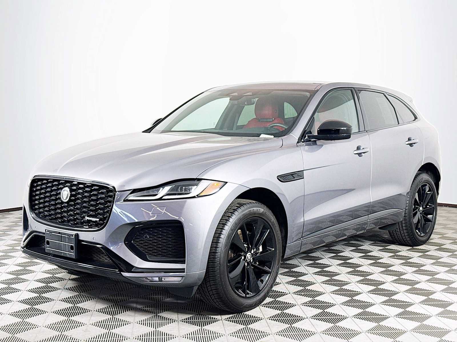 Used 2025 Jaguar F-PACE R-Dynamic S