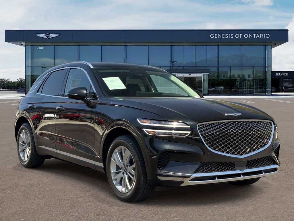 Used 2023 Genesis GV70 2.5T w/ Cargo Package
