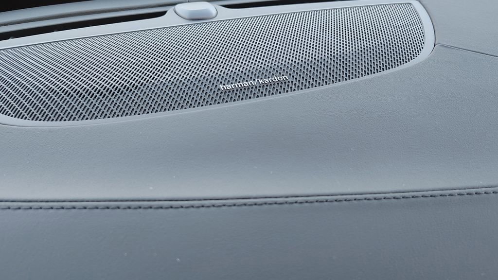 2026 Volvo Xc90 B6 Plus