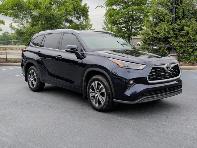 2025 Toyota Highlander XLE