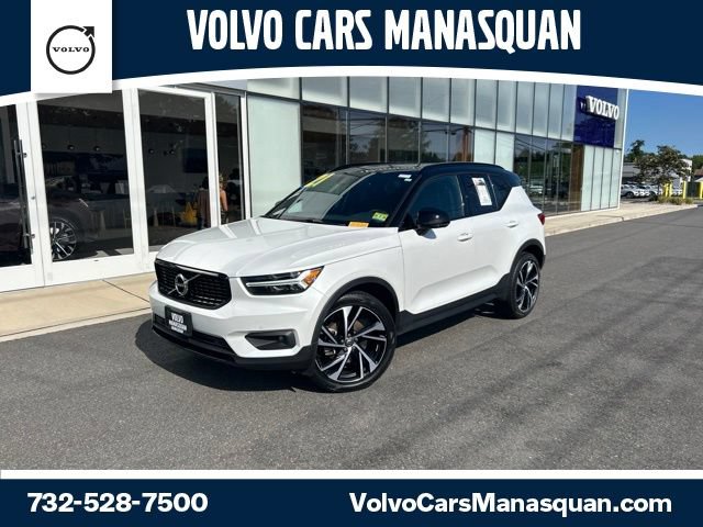 Used 2021 Volvo XC40 T5 R-Design w/ Climate Package