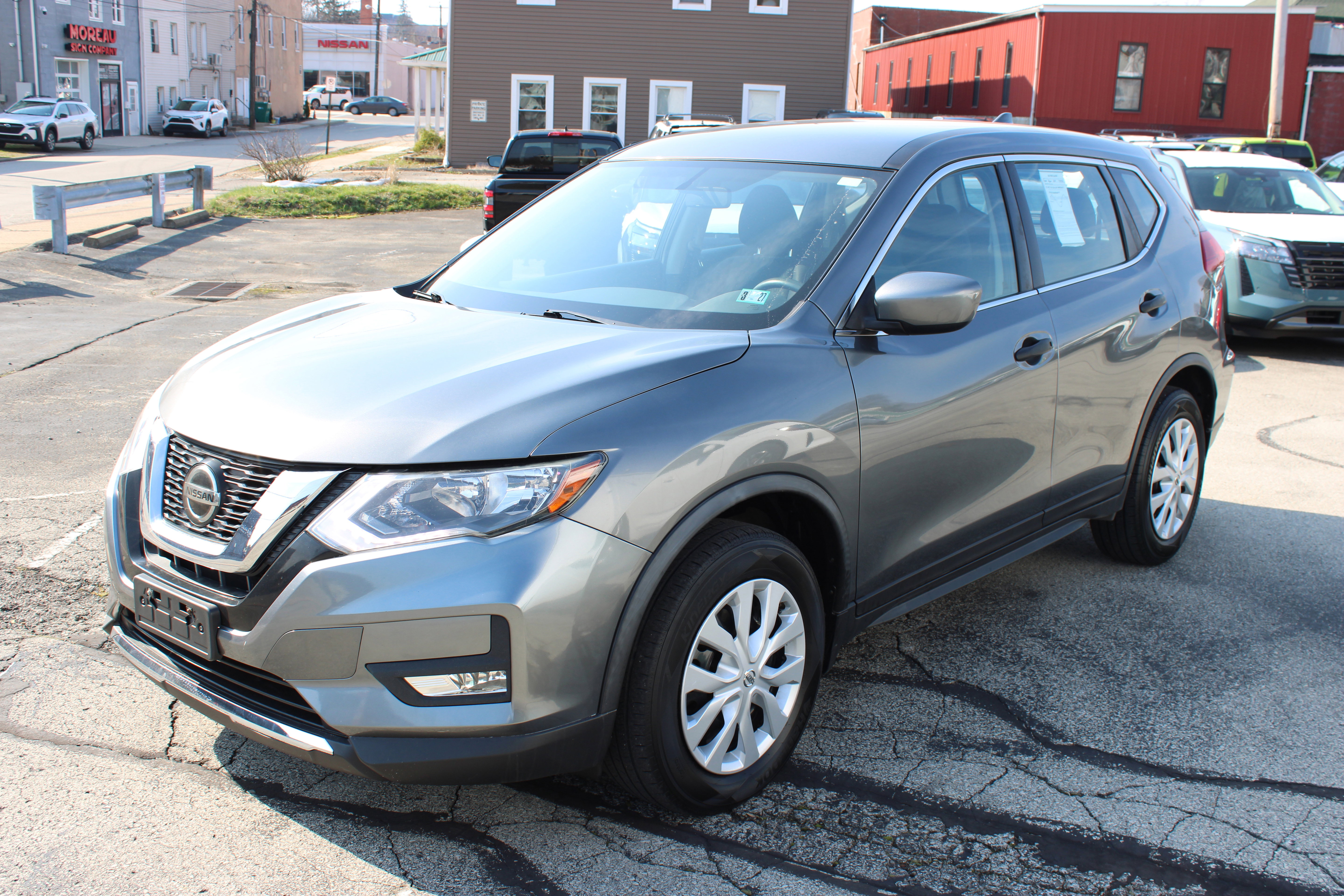 Used 2018 Nissan Rogue S