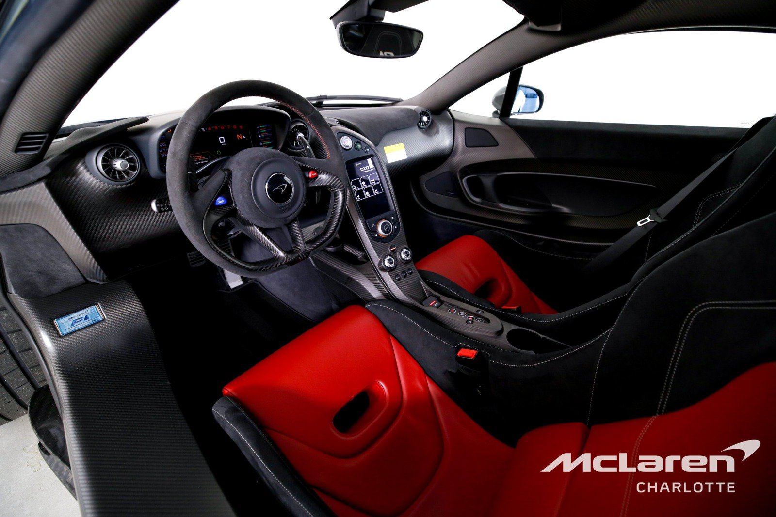 Used 2015 McLaren P1 photo 13