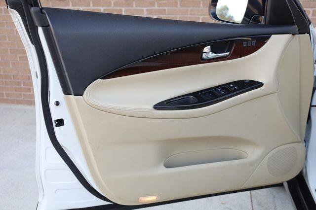 2017 INFINITI Qx50 Journey