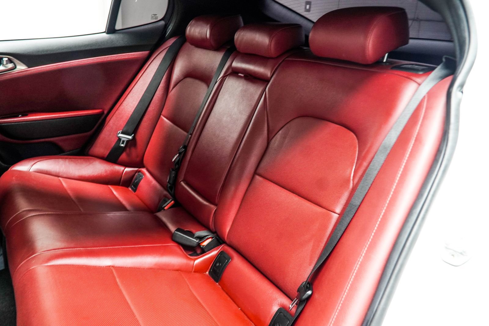 2022 Kia Stinger GT1