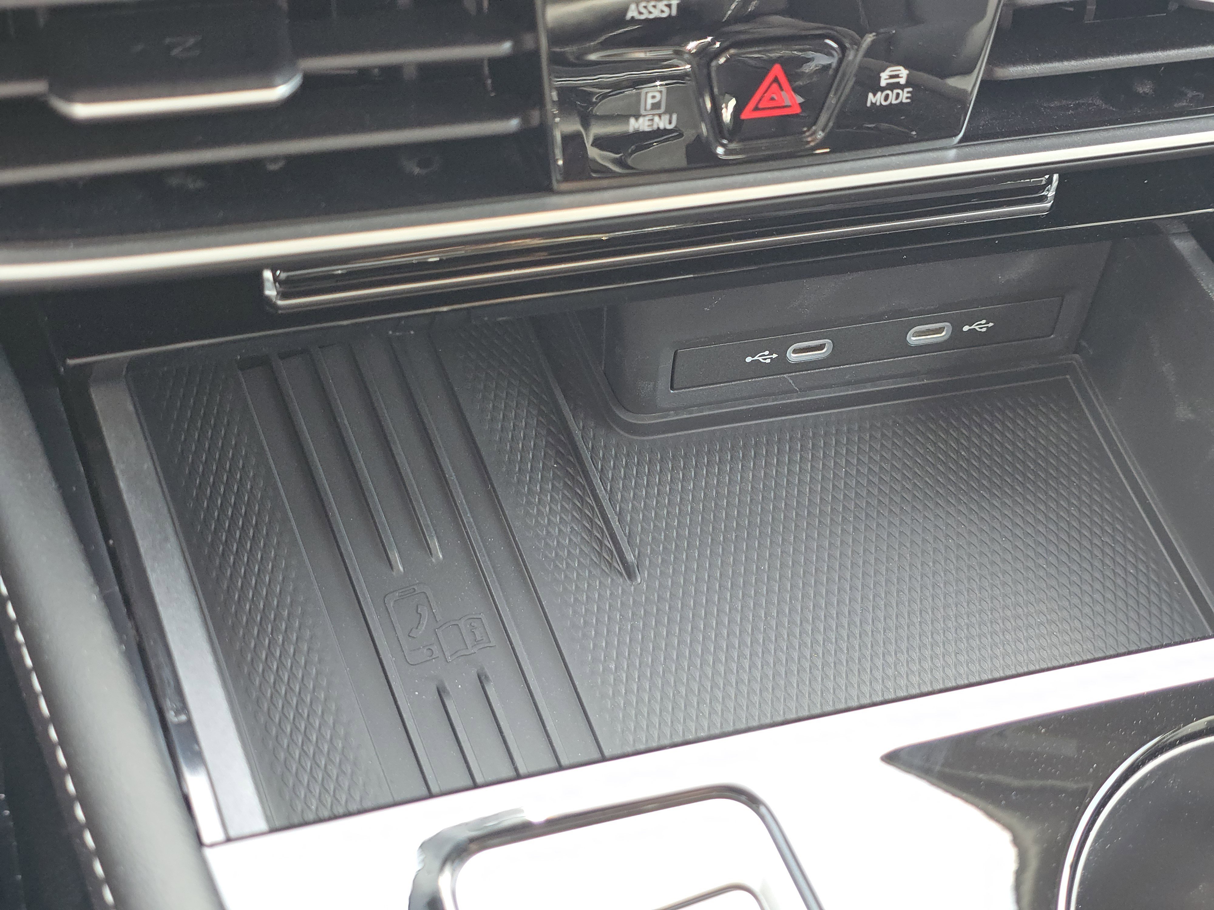 2026 Volkswagen Atlas SE