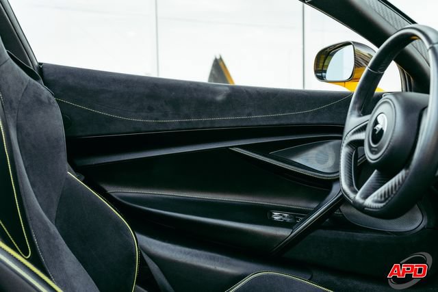 Used 2020 McLaren 720S Performance photo 29
