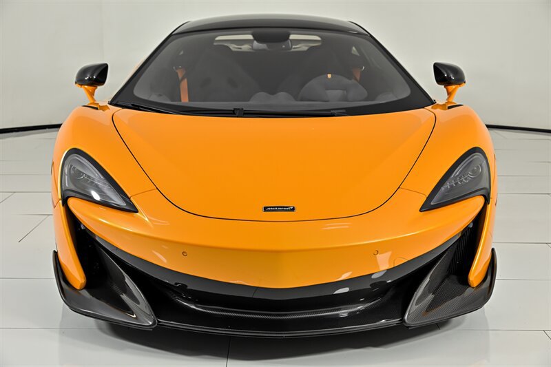 Used 2019 McLaren 600LT photo 11
