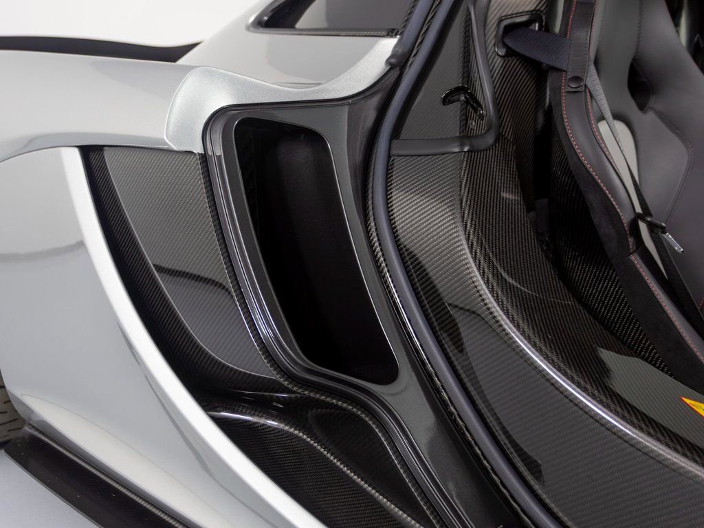 Used 2014 McLaren P1 photo 51