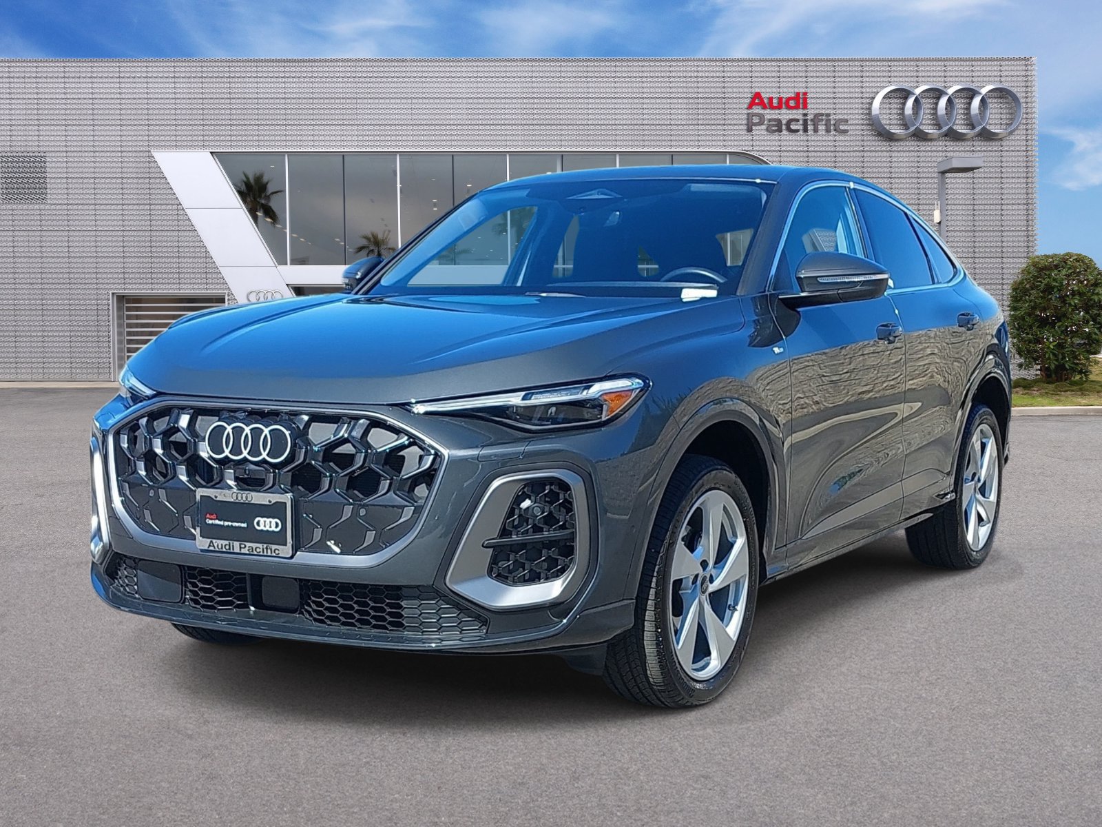Used 2025 Audi Q5 Premium Plus