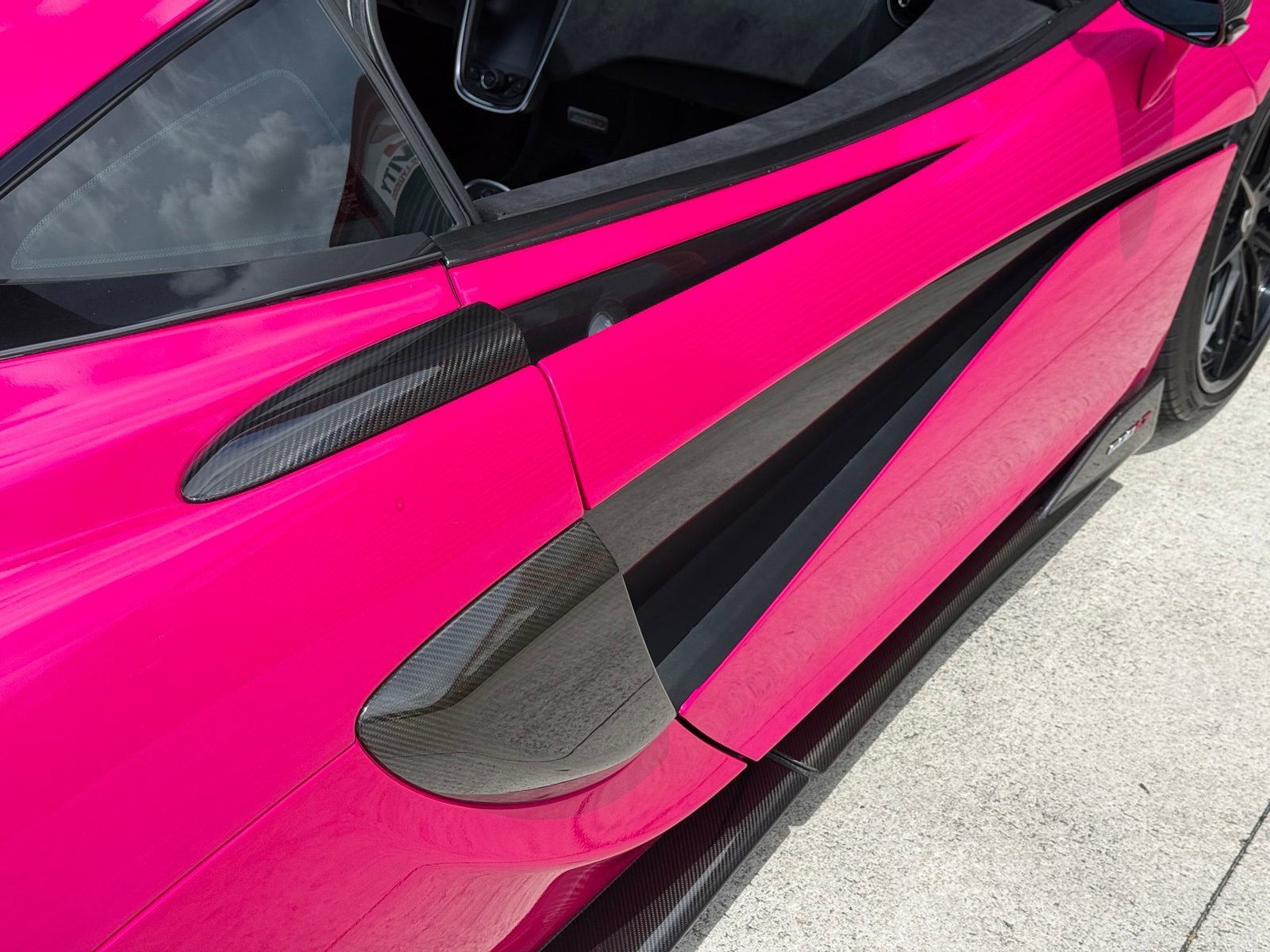 Used 2019 McLaren 600LT photo 38