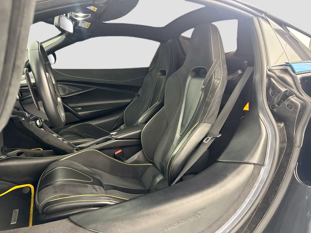 Used 2020 McLaren 720S Spider photo 22