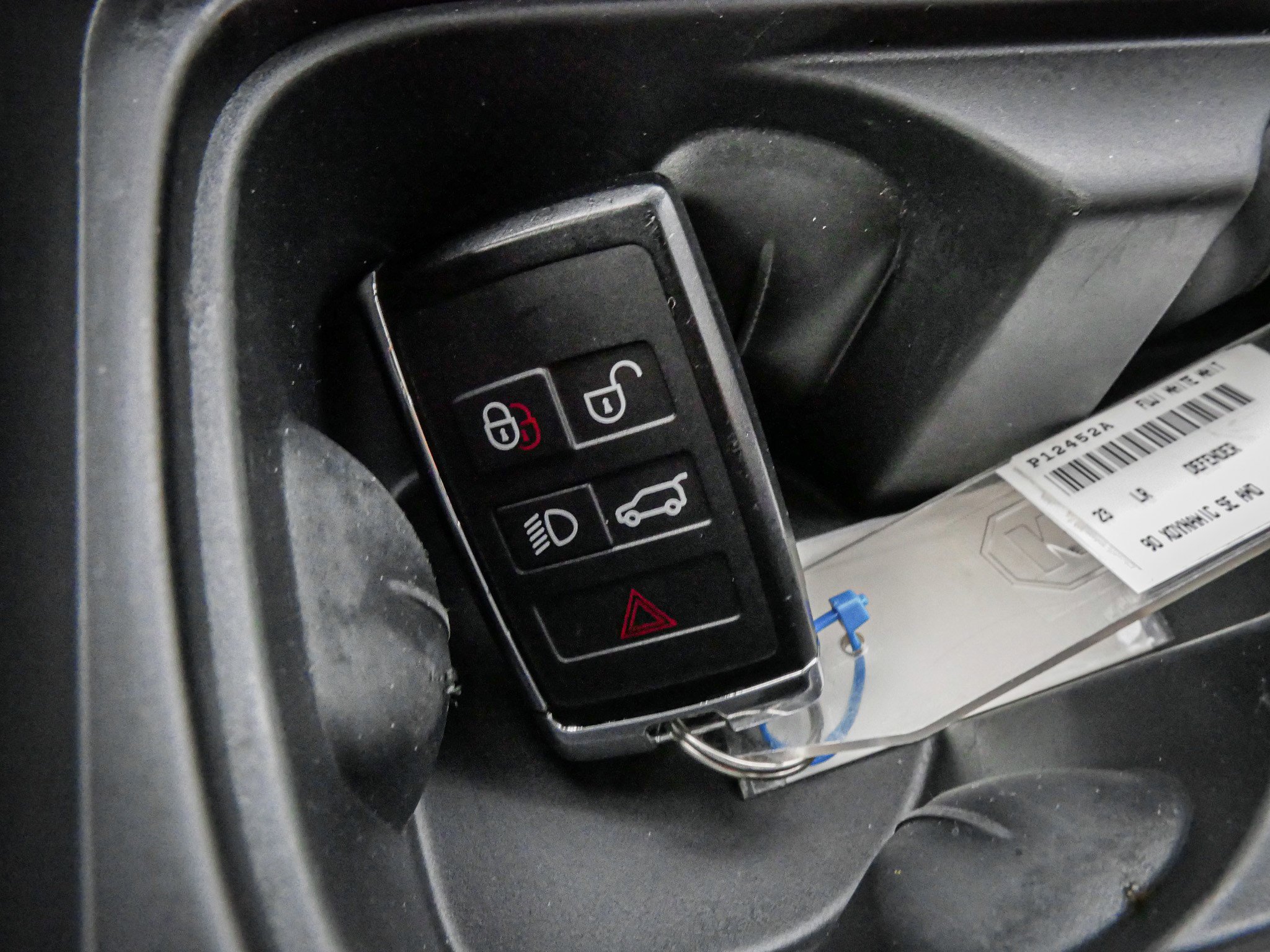 2023 Land Rover Defender 90 X-Dynamic SE