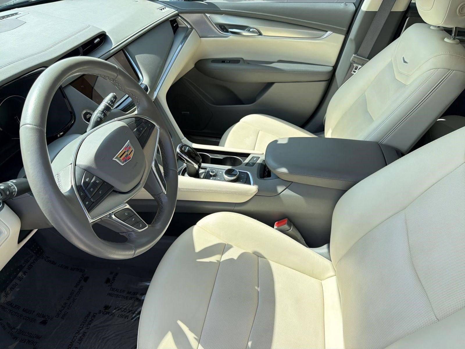 2021 Cadillac XT5 Premium Luxury