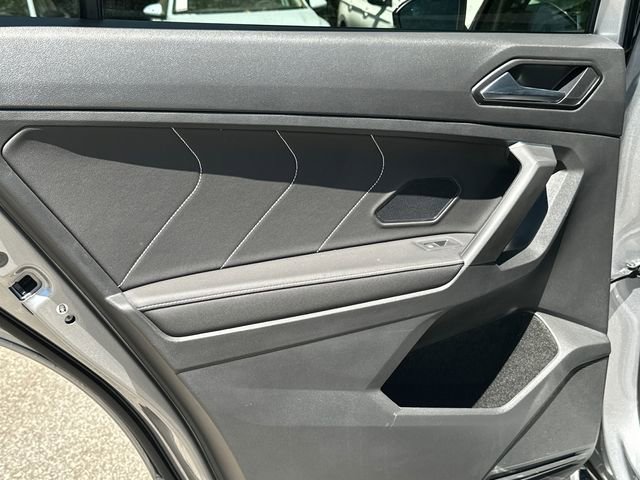 2023 Volkswagen Tiguan SE R-Line