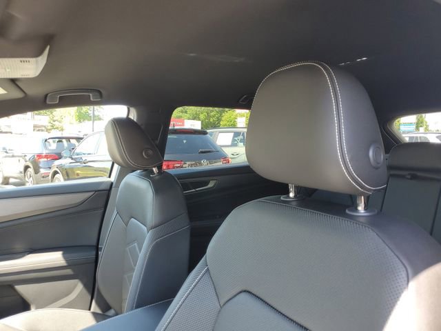 2025 Volkswagen Atlas Cross Sport SE