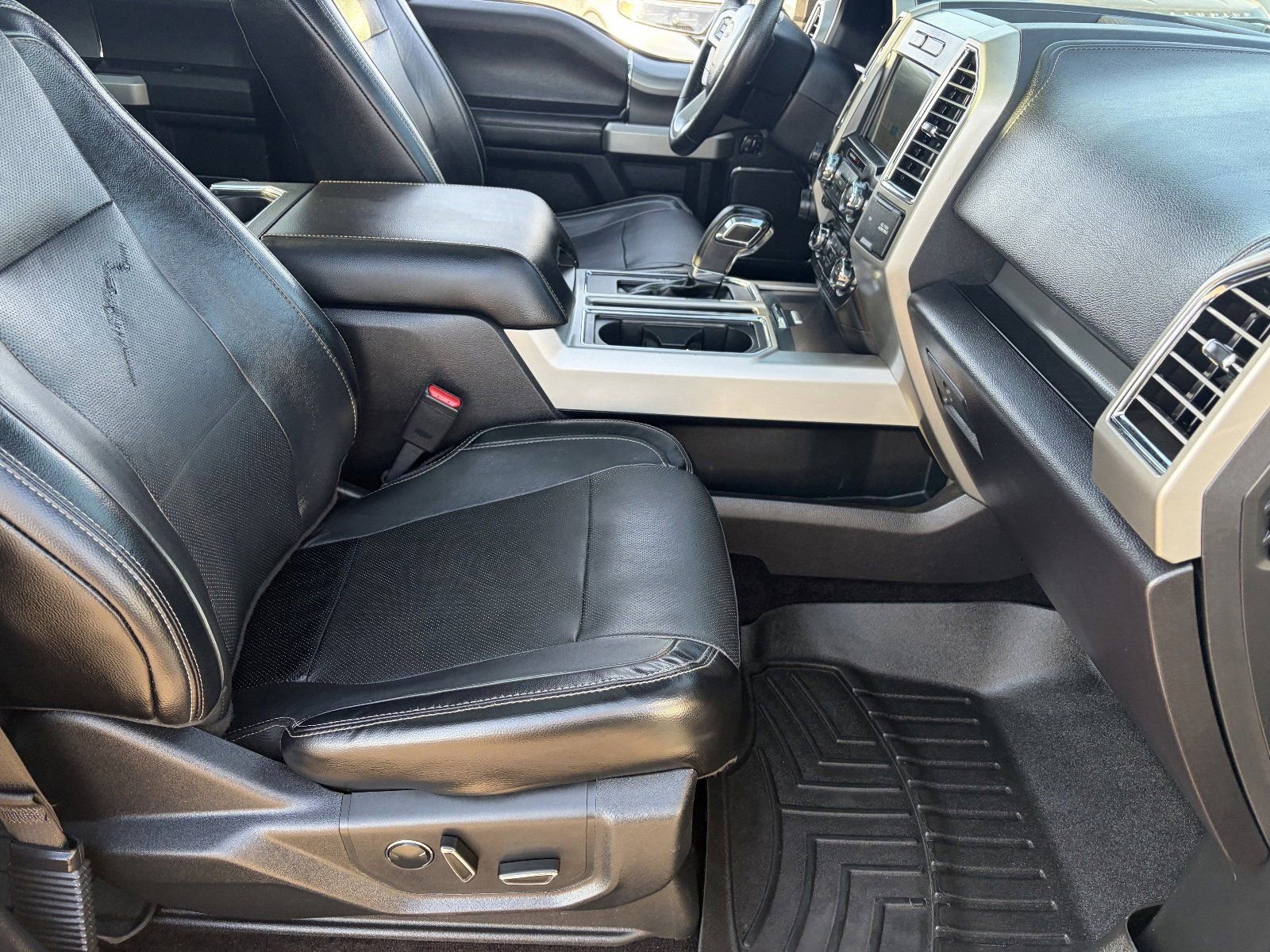 2016 Ford F150 Lariat