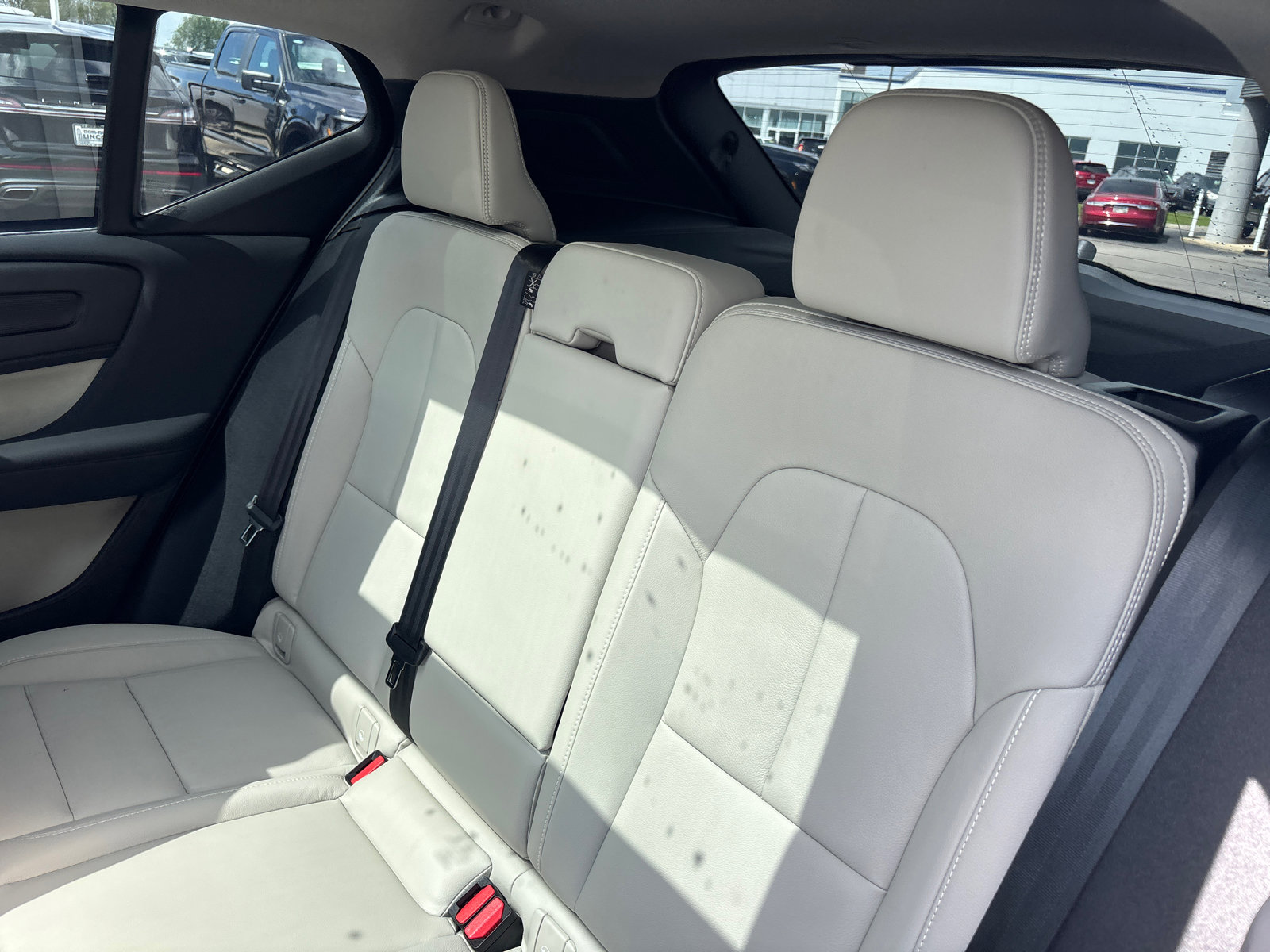 2024 Volvo Xc40 B5 Plus