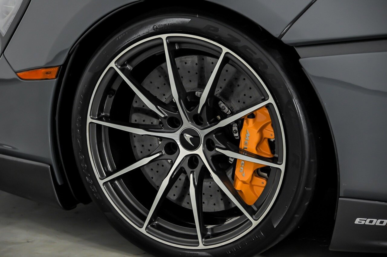 Used 2019 McLaren 600LT photo 14