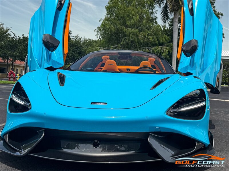 Used 2022 McLaren 765LT 3
