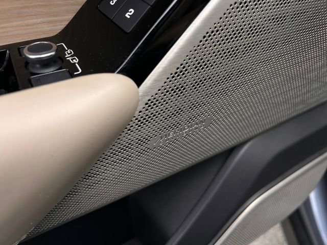 2020 Land Rover Range Rover Velar R-Dynamic HSE