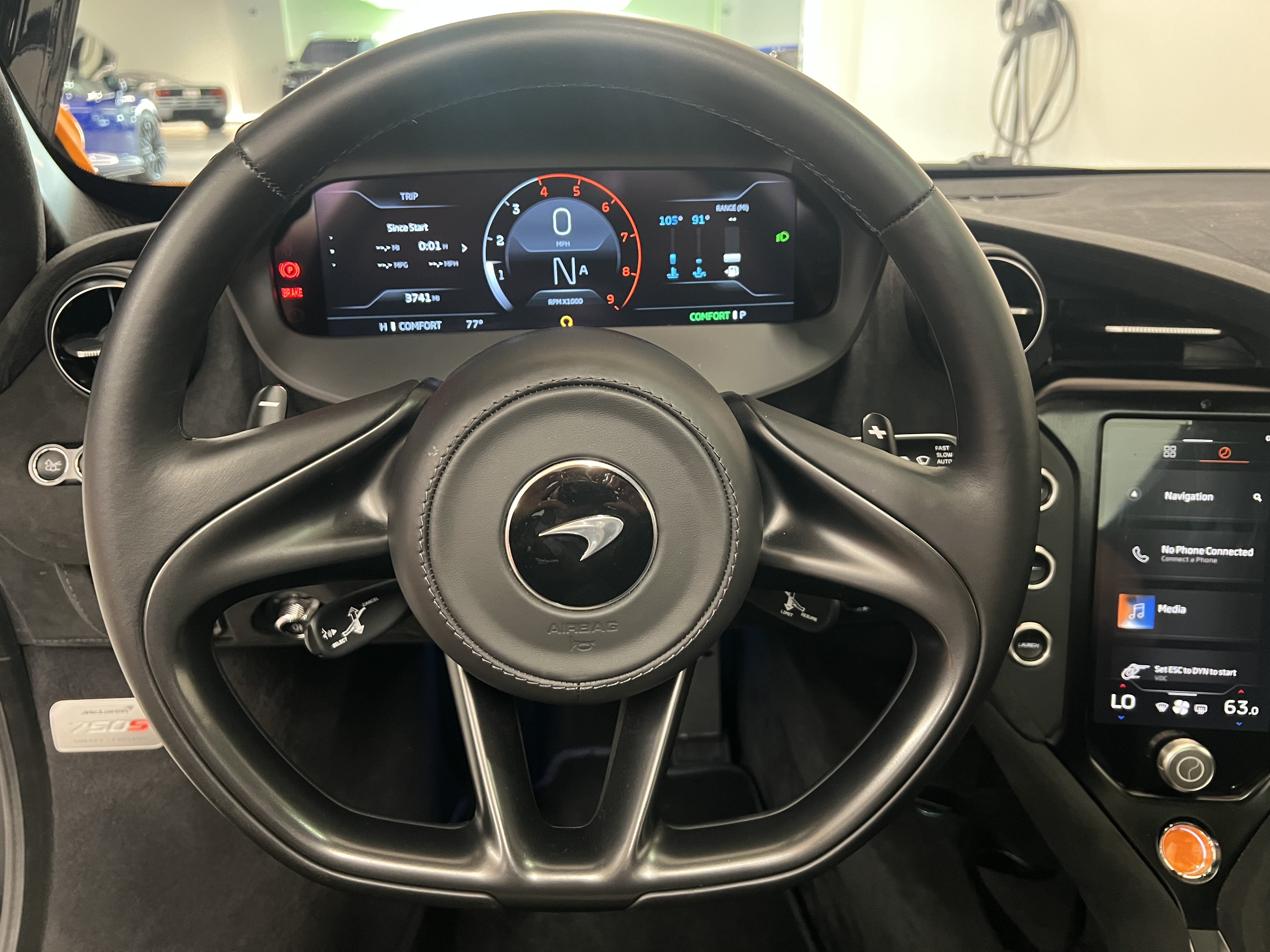 New 2025 McLaren 750S photo 39