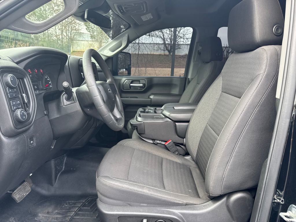 2025 Chevrolet Silverado 2500 Custom