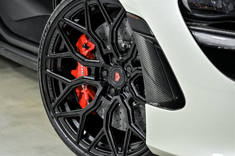 Used 2018 McLaren 720S 3
