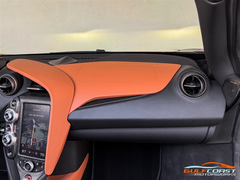 Used 2022 McLaren 720S Spider photo 35