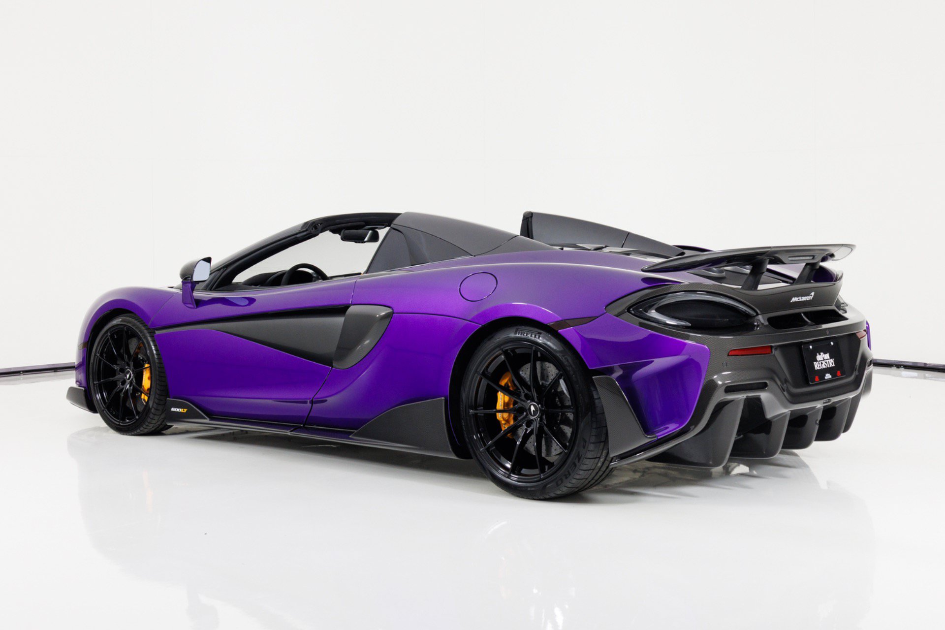 Used 2020 McLaren 600LT Spider photo 6