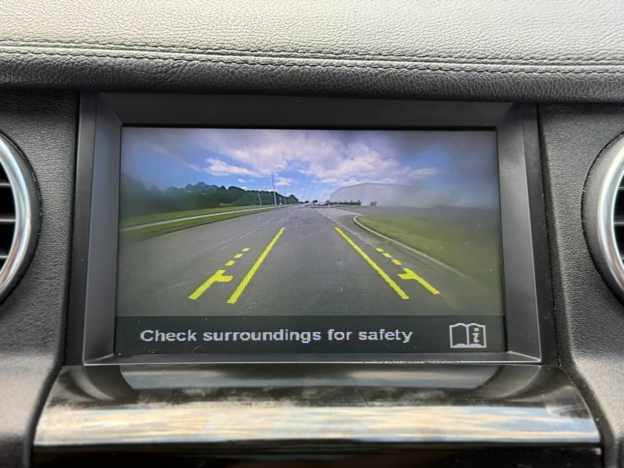 2015 Land Rover LR4 HSE