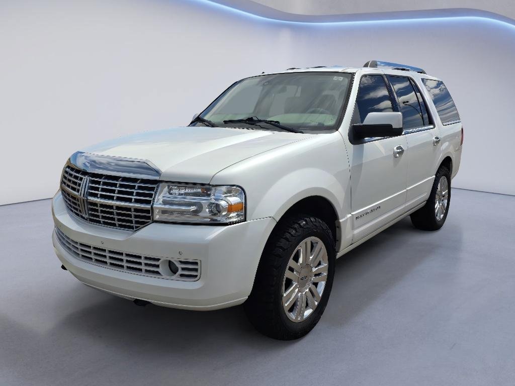 Used 2013 Lincoln Navigator 4WD w/ HD Trailer Tow Pkg